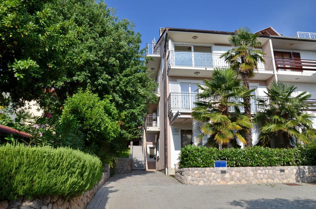 Villa Amalia Apartment 2 Malinska Ruang foto